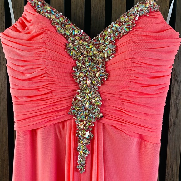 Prom/wedding/ bridesmaids dress - Picture 4 of 11